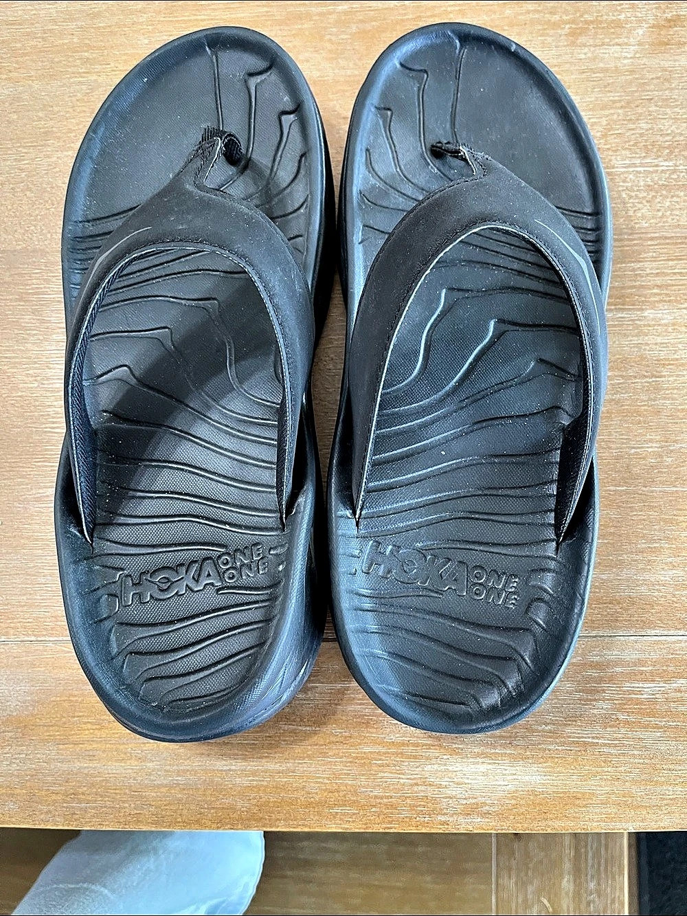 Hoka One Ora Recovery Flip Black Flip Flop Sandals unisex